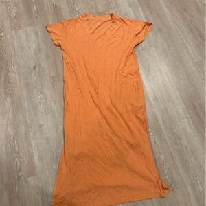 Arie t-shirt dress